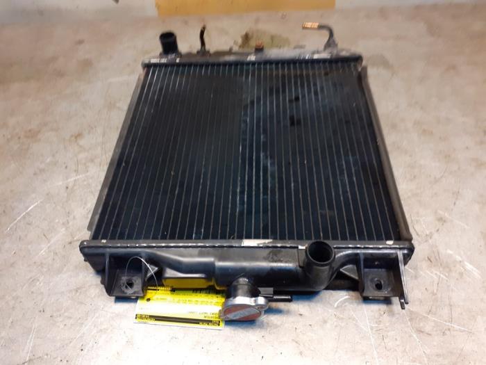 Gebrauchte Kühler Suzuki Swift (SF310/413) 1.3 Preis € 49,99 Margenregelung angeboten von Yellow Parts