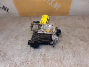 Usados Válvula de régimen en ralentí Suzuki Swift (SF310/413) 1.3 Precio € 69,00 Norma de margen ofrecido por Yellow Parts