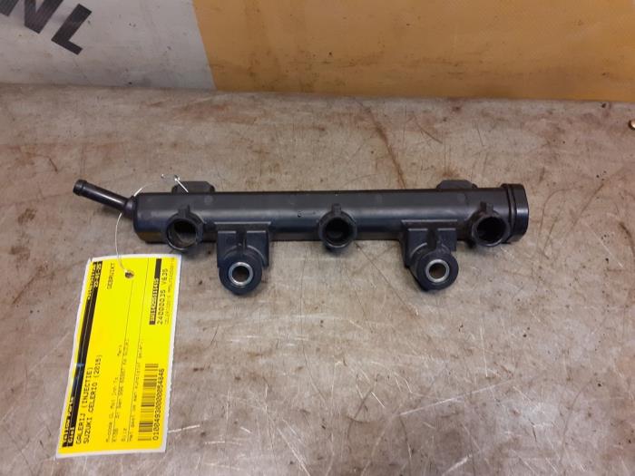 Usagé Système d'injection Suzuki Celerio (LF) 1.0 12V Prix € 29,99 Règlement à la marge proposé par Yellow Parts