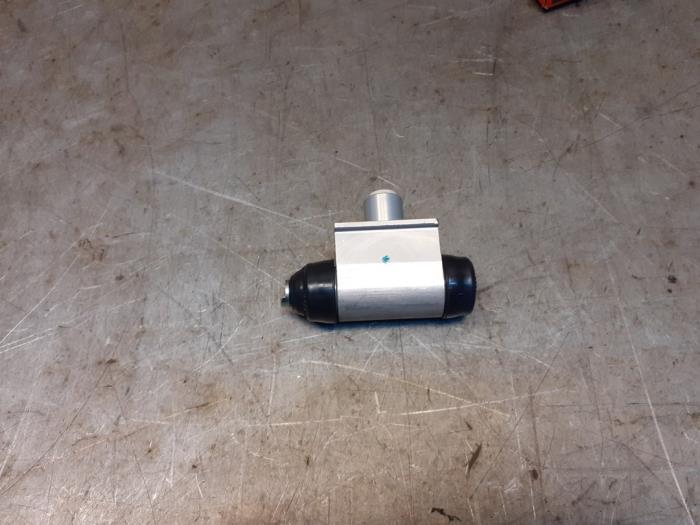 Gebrauchte Radbremszylinder Suzuki Wagon-R+ (RB) 1.3 16V Preis € 29,00 Margenregelung angeboten von Yellow Parts