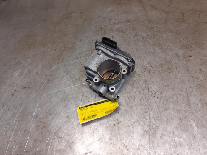 Begagnade Spjällhus Suzuki Swift (ZA/ZC/ZD) 1.2 16V Pris € 49,99 Marginaltabell erbjuds av Yellow Parts