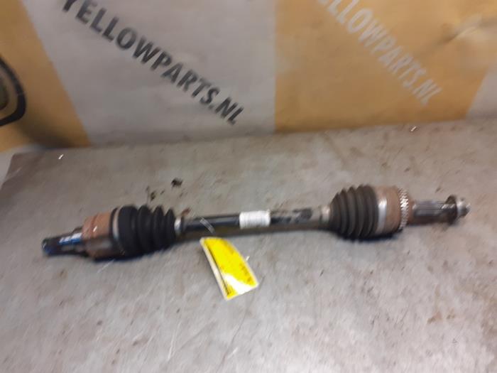 Gebrauchte Antriebswelle links vorne Suzuki Swift (ZA/ZC/ZD1/2/3/9) 1.3 VVT 16V Preis € 149,00 Margenregelung angeboten von Yellow Parts