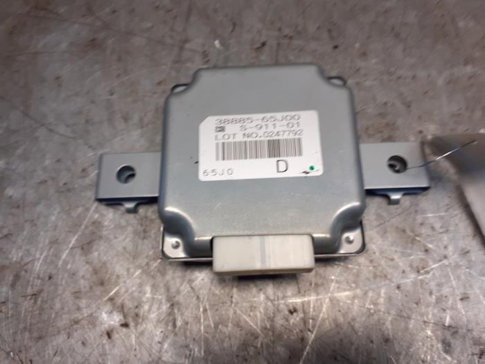 Usagé Transfer module 4x4 Suzuki Grand Vitara II (JT) 2.0 16V Prix € 79,00 Règlement à la marge proposé par Yellow Parts