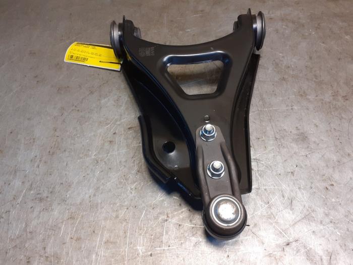 Gebrauchte Querlenker links vorne Renault Kangoo Express (FC) 1.2 Preis € 29,99 Margenregelung angeboten von Yellow Parts