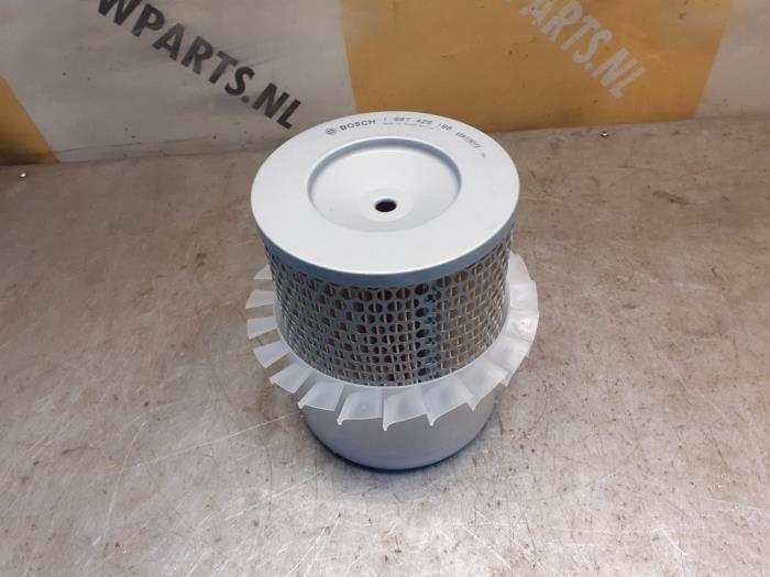 Begagnade Luftfilter Mitsubishi Pajero Sport (K90) 2.5 TD GLS Pris € 14,99 Marginaltabell erbjuds av Yellow Parts