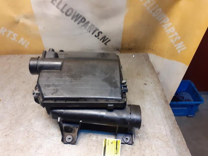 Begagnade Luftfilterhus Suzuki SX4 S-Cross (JY) 1.4 Booster Jet Turbo 16V AllGrip Pris € 59,99 Marginaltabell erbjuds av Yellow Parts