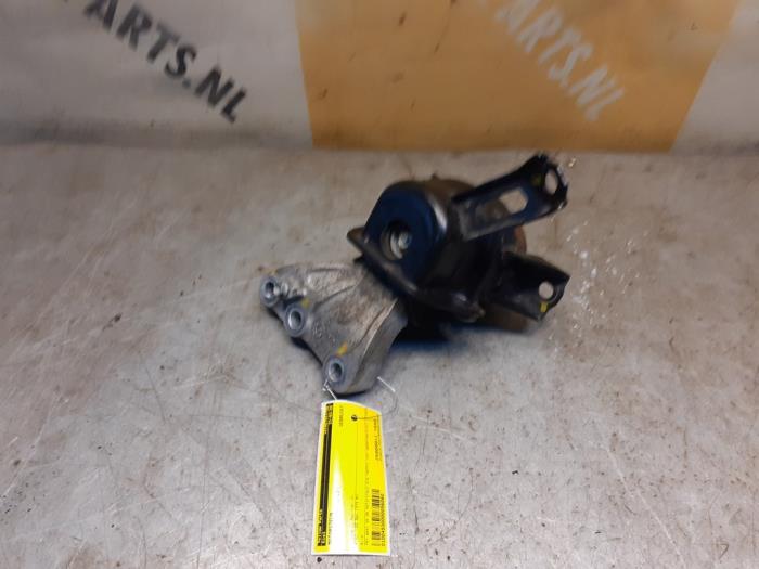 Used Engine mount Suzuki SX4 S-Cross (JY) 1.4 Booster Jet Turbo 16V AllGrip Price € 49,00 Margin scheme offered by Yellow Parts