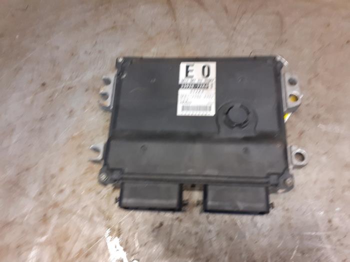 Used Engine management computer Suzuki Swift (ZA/ZC/ZD1/2/3/9) 1.3 VVT 16V Price € 69,00 Margin scheme offered by Yellow Parts