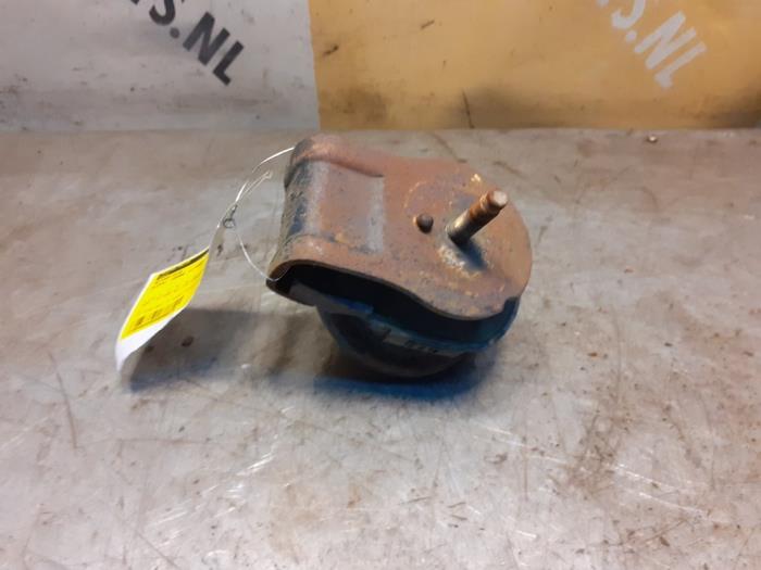 Used Engine mount Suzuki Grand Vitara I (FT/GT/HT) 2.5 V6 24V Price € 34,99 Margin scheme offered by Yellow Parts