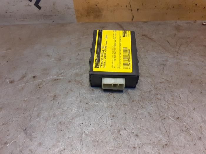 Usagé Transfer module 4x4 Suzuki Grand Vitara I (FT/GT/HT) 2.5 V6 24V Prix € 34,99 Règlement à la marge proposé par Yellow Parts