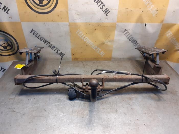 Begagnade Dragkrok Suzuki SX4 (EY/GY) 1.5 16V VVT Base,Comfort Pris € 79,00 Marginaltabell erbjuds av Yellow Parts