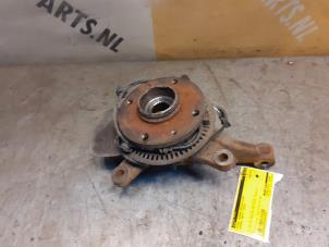 Usados Soporte de mangueta de dirección derecha delante Suzuki Swift (ZA/ZC/ZD) 1.2 16V Precio € 49,00 Norma de margen ofrecido por Yellow Parts