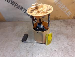 Usados Bomba de diésel Suzuki Swift (ZA/ZC/ZD1/2/3/9) 1.3 DDis 16V Precio € 49,99 Norma de margen ofrecido por Yellow Parts
