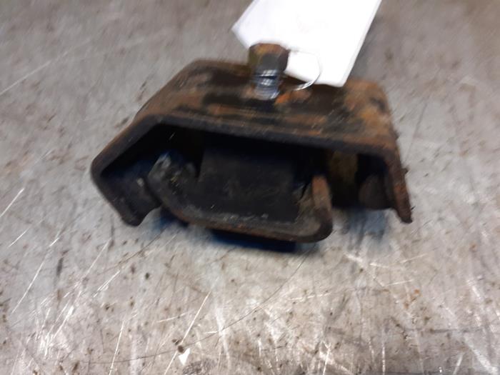 Gebrauchte Motorlager Suzuki Alto (SH410) 1.0 GA,GL Preis € 19,99 Margenregelung angeboten von Yellow Parts