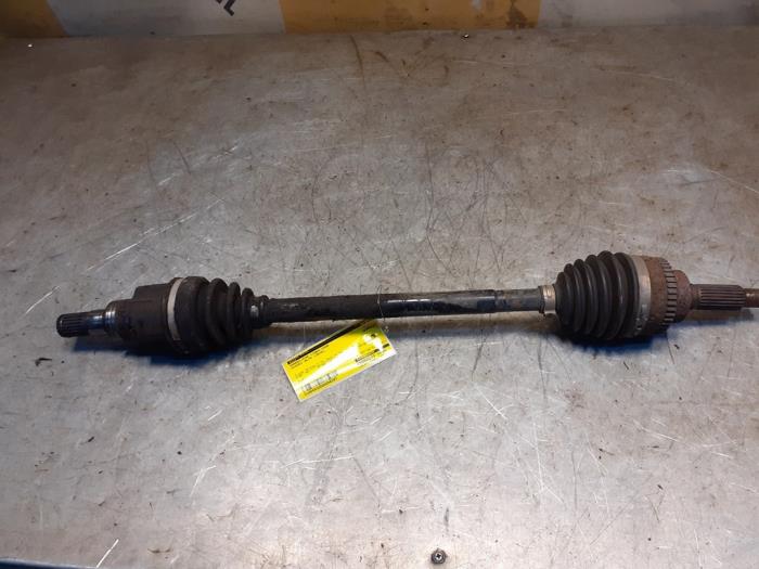 Gebrauchte Antriebswelle links vorne Suzuki Alto 1.0 12V Preis € 34,99 Margenregelung angeboten von Yellow Parts