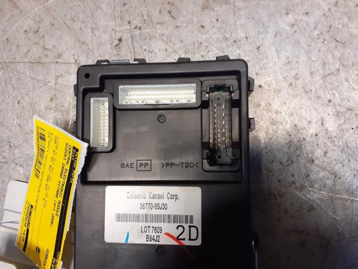 Central electronic Modul van een Suzuki Grand Vitara II (JT) 2.0 16V 2008