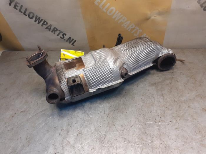Used Particulate filter Suzuki Vitara (LY/MY) 1.6 16V DDiS AllGrip Price on request offered by Yellow Parts