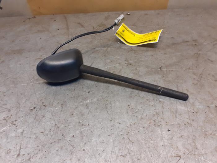 Używane Antena Suzuki Swift (ZA/ZC/ZD) 1.2 16_ Cena € 24,99 Procedura marży oferowane przez Yellow Parts