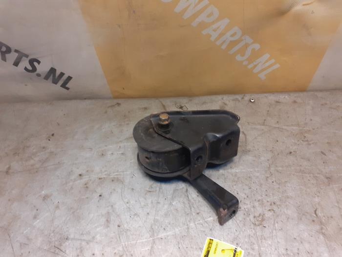 Used Engine mount Suzuki SX4 (EY/GY) 1.6 16V VVT Grip 4x4 Price € 24,99 Margin scheme offered by Yellow Parts