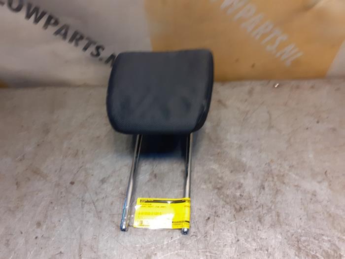 Używane Zaglówek Suzuki Swift (ZA/ZC/ZD1/2/3/9) 1.3 VVT 16V Cena € 19,99 Procedura marży oferowane przez Yellow Parts