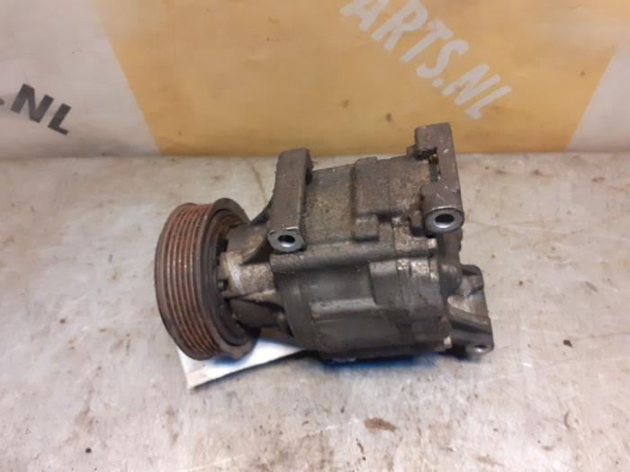 Usagé Compresseur de clim Fiat Doblo Cargo (223) 1.3 D 16V Multijet DPF Prix € 49,00 Règlement à la marge proposé par Yellow Parts