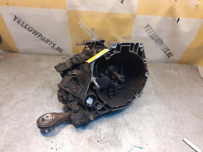 Gebrauchte Getriebe Fiat Doblo Cargo (223) 1.3 D 16V Multijet DPF Preis € 199,00 Margenregelung angeboten von Yellow Parts