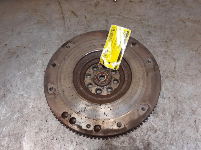 Used Flywheel Suzuki Swift (ZA/ZC/ZD1/2/3/9) 1.6 Sport VVT 16V Price € 39,95 Margin scheme offered by Yellow Parts