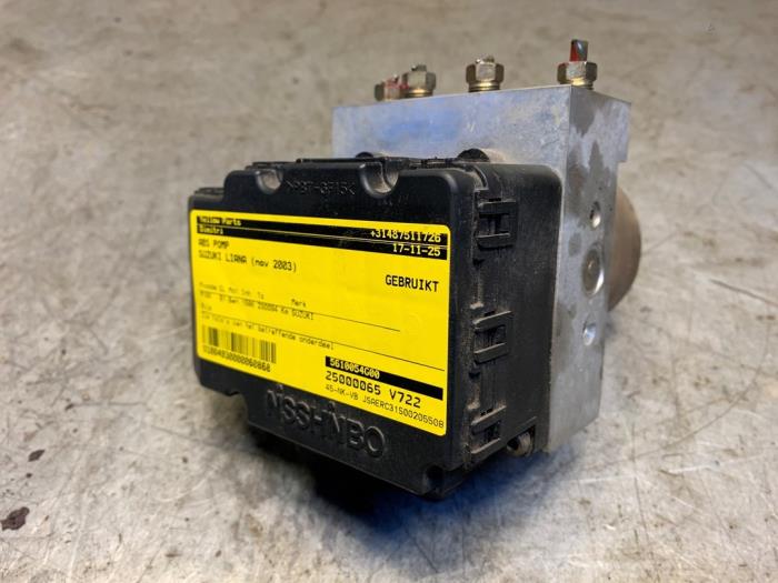 Begagnade ABS-pump Suzuki Liana (ERC/ERD/RH4) 1.6 MPi 16V Pris € 49,00 Marginaltabell erbjuds av Yellow Parts