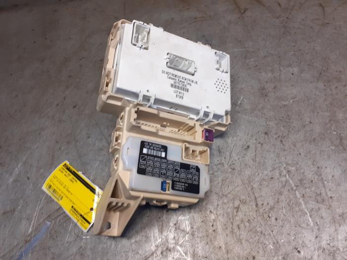 Used Body control computer Suzuki Swift (ZA/ZC/ZD1/2/3/9) 1.3 VVT 16V Price € 69,00 Margin scheme offered by Yellow Parts
