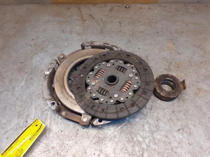 Gebrauchte Kupplungsset (komplett) Suzuki Samurai 1.3 4x4 Preis € 45,00 Margenregelung angeboten von Yellow Parts