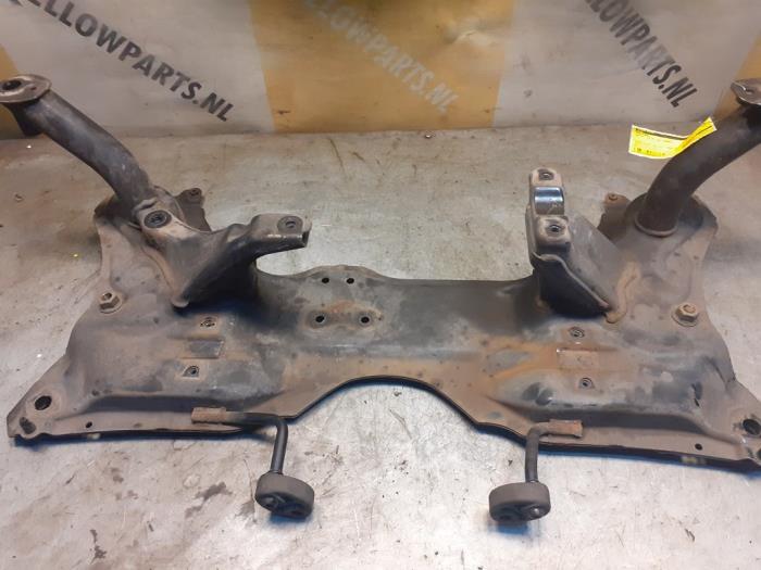 Underram från en Suzuki SX4 (EY/GY) 1.6 16V VVT Comfort,Exclusive Autom. 2006