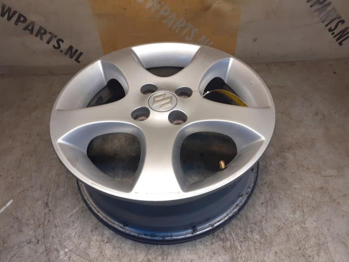 Begagnade Hjul Suzuki Swift (ZA/ZC/ZD1/2/3/9) 1.5 VVT 16V Pris € 29,99 Marginaltabell erbjuds av Yellow Parts