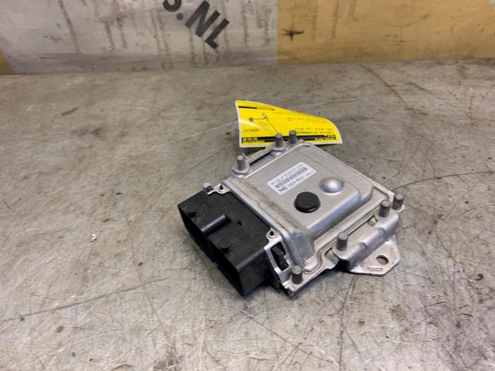 Engine management computer from a Opel Agila (B) 1.0 12V 2012