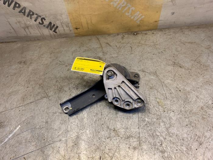 Used Engine mount Suzuki Swift (ZA/ZC/ZD) 1.2 16V Price € 39,99 Margin scheme offered by Yellow Parts