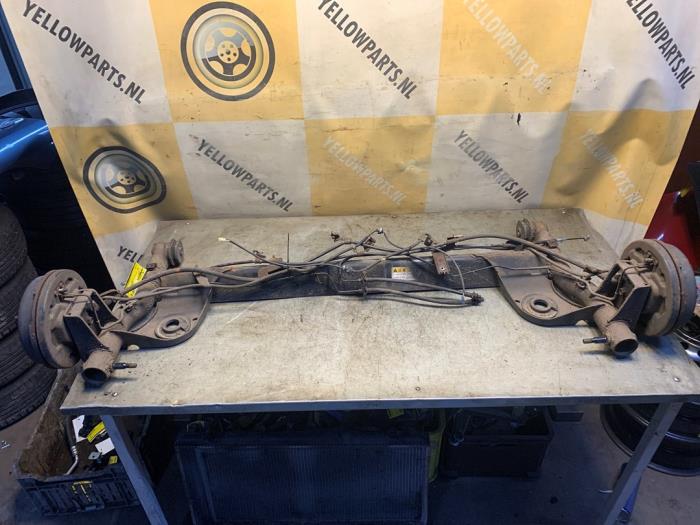 Usagé Train arrière complet Suzuki Swift (ZA/ZC/ZD1/2/3/9) 1.3 VVT 16V Prix € 124,95 Règlement à la marge proposé par Yellow Parts