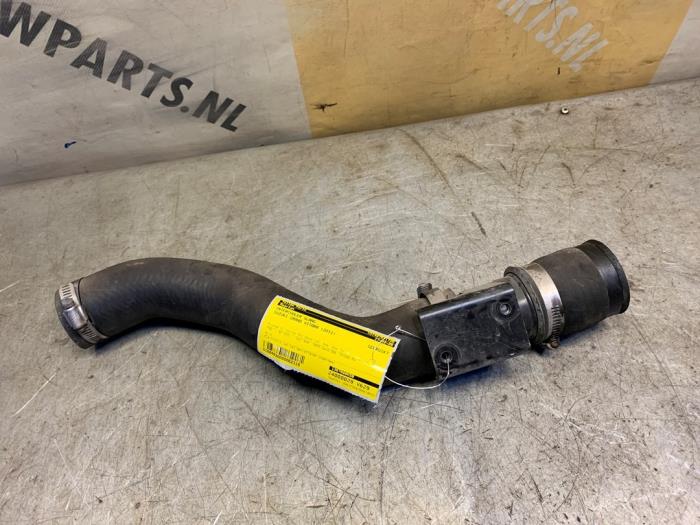 Gebrauchte Intercooler Schlauch Suzuki Grand Vitara II (JT) 1.9 DDiS Preis € 49,99 Margenregelung angeboten von Yellow Parts