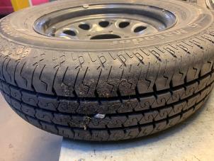 Set of wheels + tyres Suzuki Jimny Hardtop 1.3i 16V 4x4