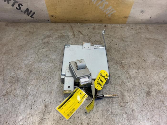 Used Engine management computer Suzuki Jimny Softtop 1.3i 16V 4x4 Cabrio Price € 129,00 Margin scheme offered by Yellow Parts