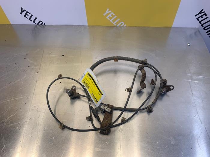 Usados Sensor ABS Suzuki Grand Vitara I (FT/GT/HT) 2.0 TDi 16V Precio € 89,00 Norma de margen ofrecido por Yellow Parts