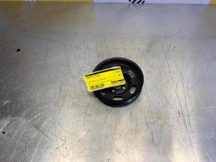 Gebrauchte Wasserpumpe Riemenscheibe Suzuki SX4 S-Cross (JY) 1.4 Booster Jet Turbo 16V AllGrip Preis € 29,99 Margenregelung angeboten von Yellow Parts