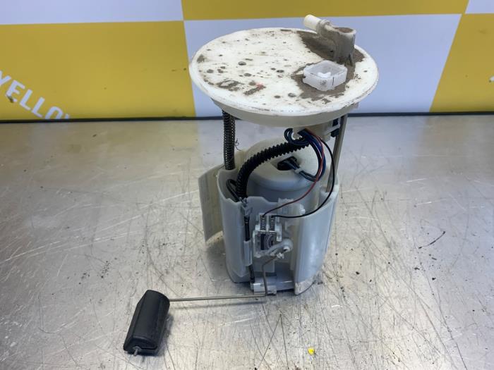 Begagnade Bensinpump Suzuki Swift (ZA/ZC/ZD) 1.6 Sport VVT 16V Pris € 39,99 Marginaltabell erbjuds av Yellow Parts