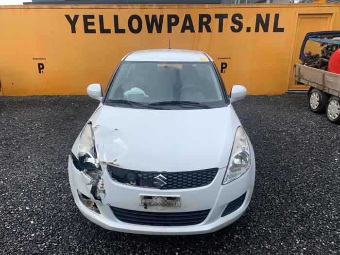 Begagnade Styrbox Suzuki Swift (ZA/ZC/ZD) 1.2 16V Pris € 199,00 Marginaltabell erbjuds av Yellow Parts