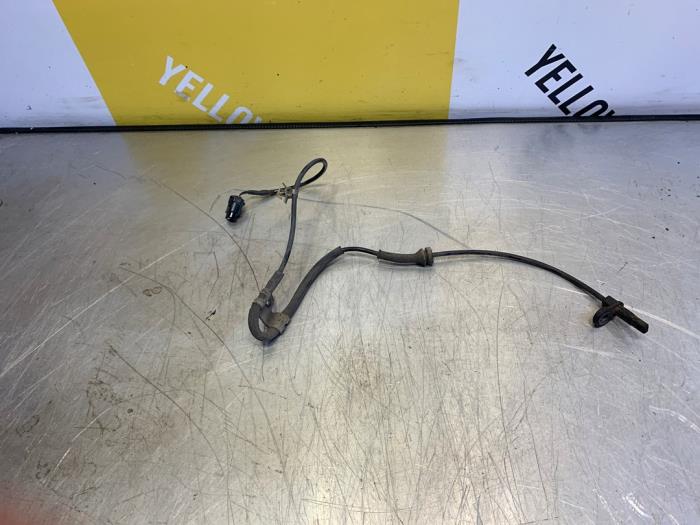 Usados Sensor ABS Suzuki Swift (ZA/ZC/ZD1/2/3/9) 1.3 VVT 16V Precio € 34,99 Norma de margen ofrecido por Yellow Parts