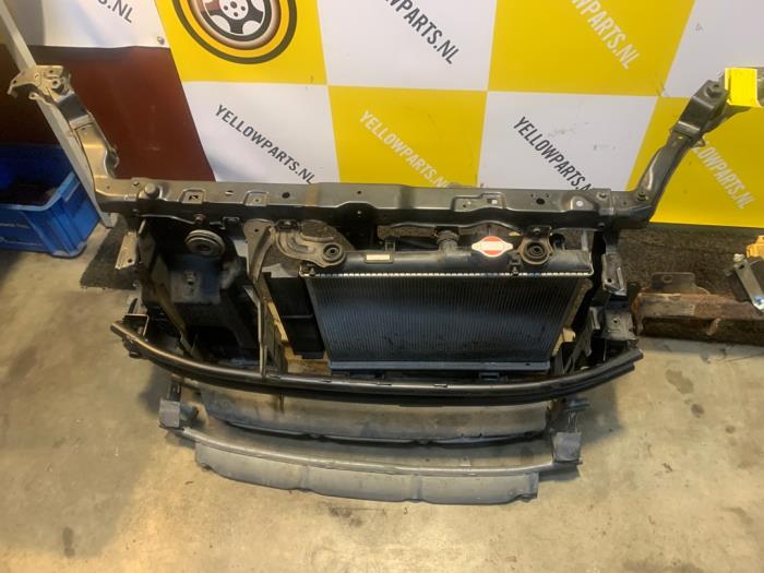 Używane Panel przedni Suzuki Splash 1.2 VVT 16V Cena € 299,00 Procedura marży oferowane przez Yellow Parts