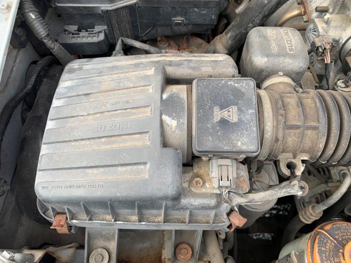 Gebrauchte Luftmassenmesser Suzuki Grand Vitara I (FT/GT/HT) 2.0 16V Preis € 149,00 Margenregelung angeboten von Yellow Parts