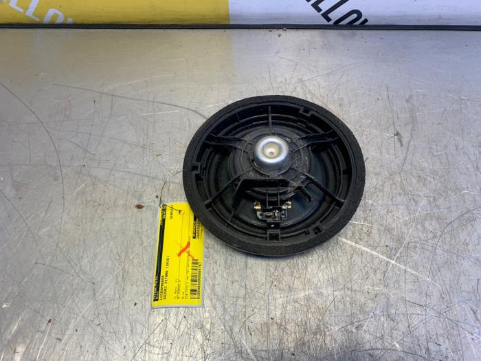 Używane Glosnik Suzuki Vitara (LY/MY) 1.6 16V VVT Cena € 14,99 Procedura marży oferowane przez Yellow Parts