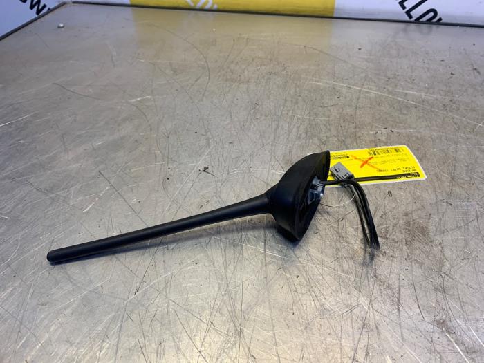 Używane Antena Suzuki Swift (ZA/ZC/ZD1/2/3/9) 1.3 VVT 16V Cena € 24,99 Procedura marży oferowane przez Yellow Parts