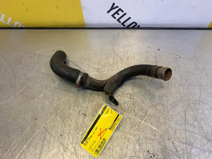 Begagnade Vattenrör Suzuki Vitara (ET/FT/TA) Pris € 34,99 Marginaltabell erbjuds av Yellow Parts