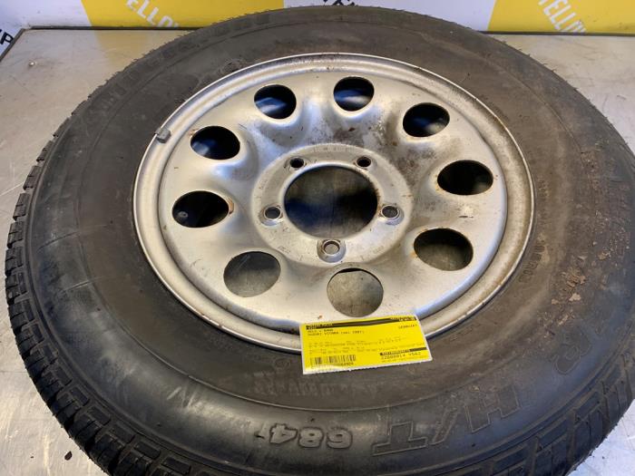 Begagnade Hjul + däck Suzuki Vitara (ET/FT/TA) Pris € 49,00 Marginaltabell erbjuds av Yellow Parts