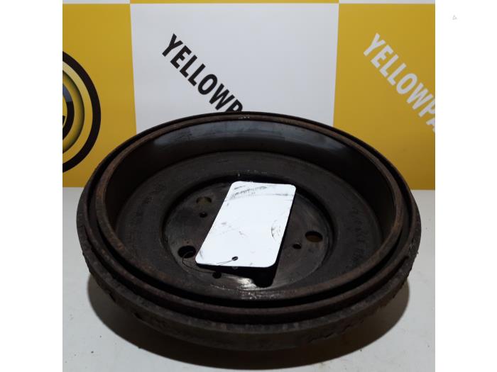 Używane Hamulec bebnowy tyl Suzuki SX4 (EY/GY) 1.6 16V VVT Comfort,Exclusive Autom. Cena € 19,99 Procedura marży oferowane przez Yellow Parts